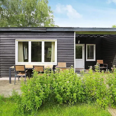 Two-bedroom In Jaegerspris 1 Hornsved